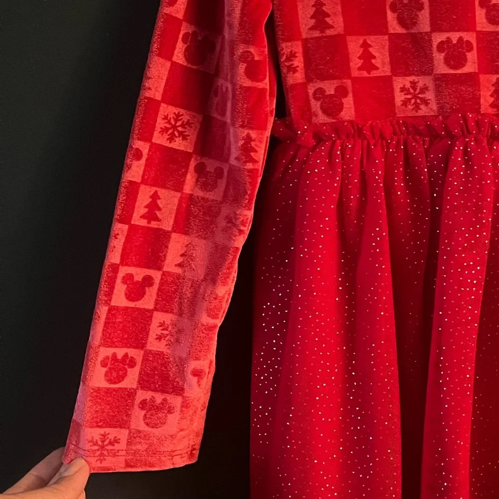 Dress - Picture 8 of 11